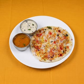 Mix Veg Uttapam