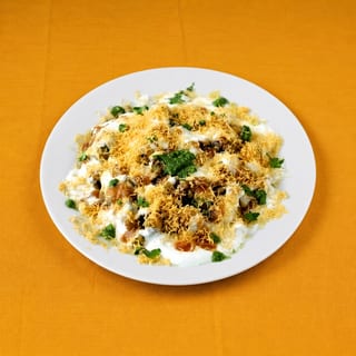 Aloo Papdi Chaat